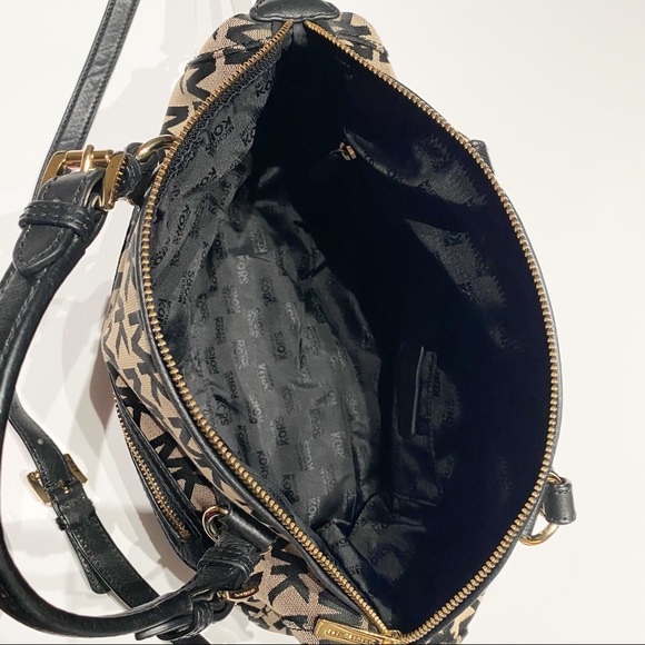 Michael Kors Monogram Medium Satchel Beige & Black - Picture 13 of 15